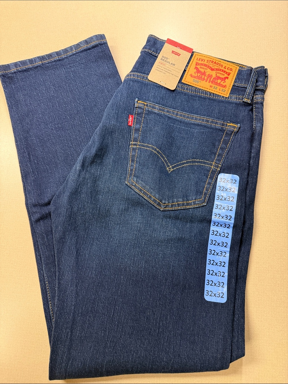 NWT Levi's Men's 505s Jeans in Dark Blue size 32 X 32 - Picture 2 of 4